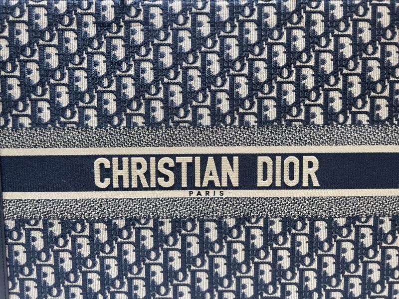 Christian Dior Shopping Bags